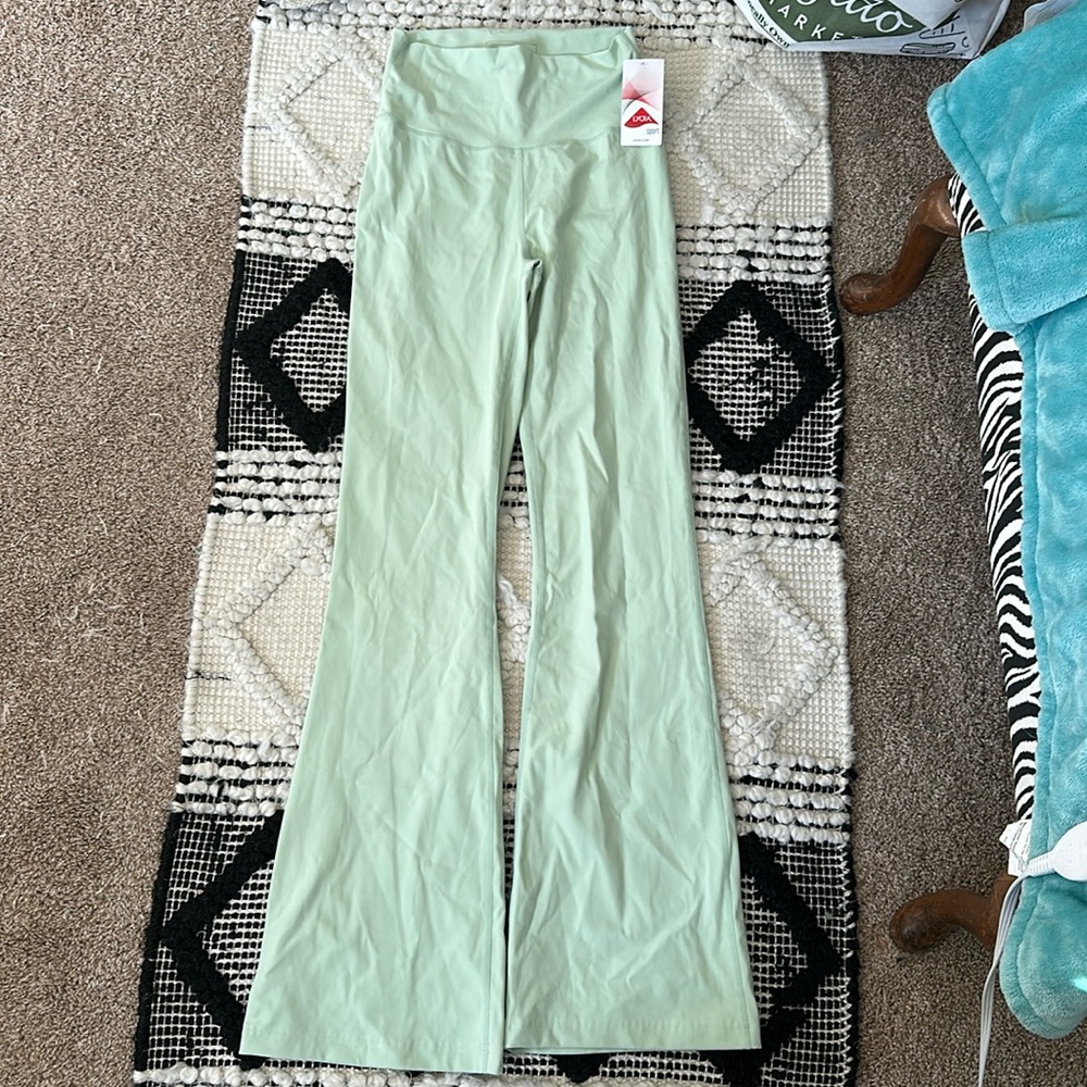 NWT Etch Mint green high-waisted flare leggings